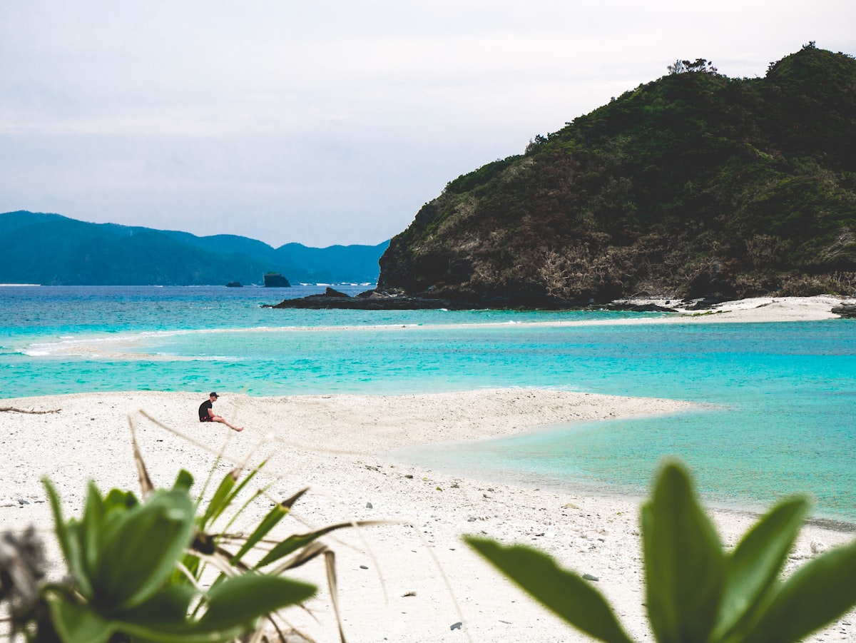 นาฮะ - เกาะซามามิ - ชายหาดอาฮาเร็น